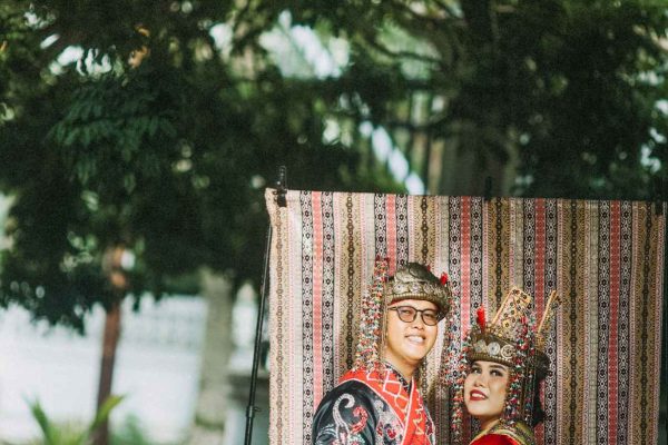 Prewedding Adat Dayak di Studio Pontianak